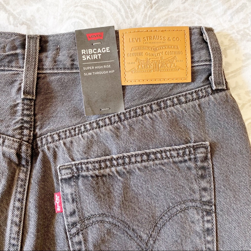 LEVI’S Ribcage Denim Mini Skirt Black 28 NEW NWT - Picture 3 of 11